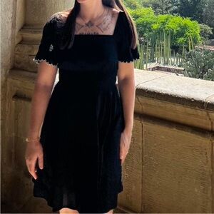 🖤 OLD NAVY Linen-Blend Embroidered Dress; Size XS